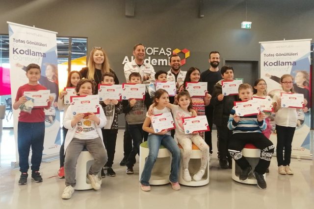 Tofaş Gönüllüleri