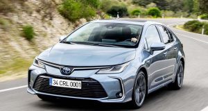 Toyota Corolla Sedan