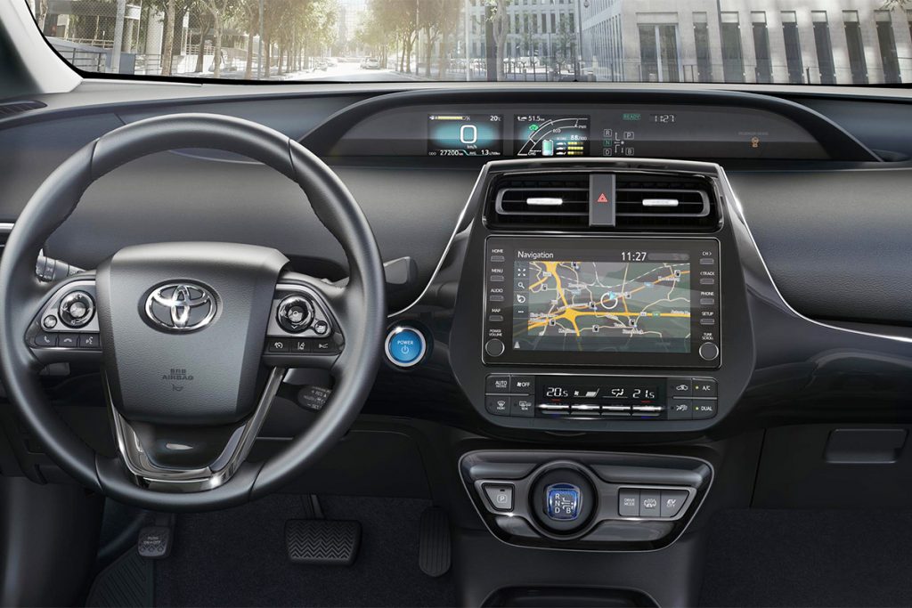 Toyota Prius Plug-in Hybrid 1