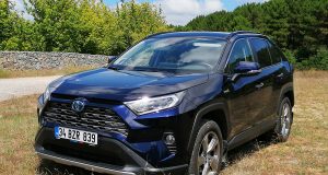 Toyota RAV4 2.5L Hybrid 4X4