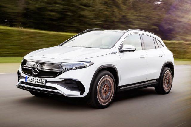 Yeni Mercedes-Benz EQA