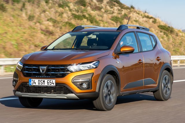 YENİ DACIA SANDERO STEPWAY