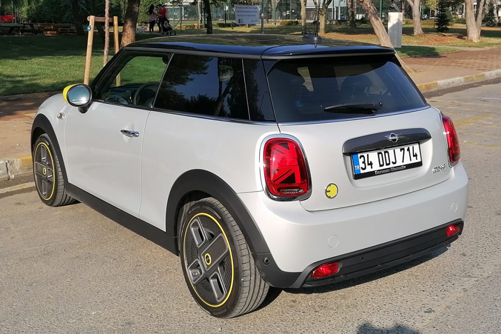Mini Cooper SE_2