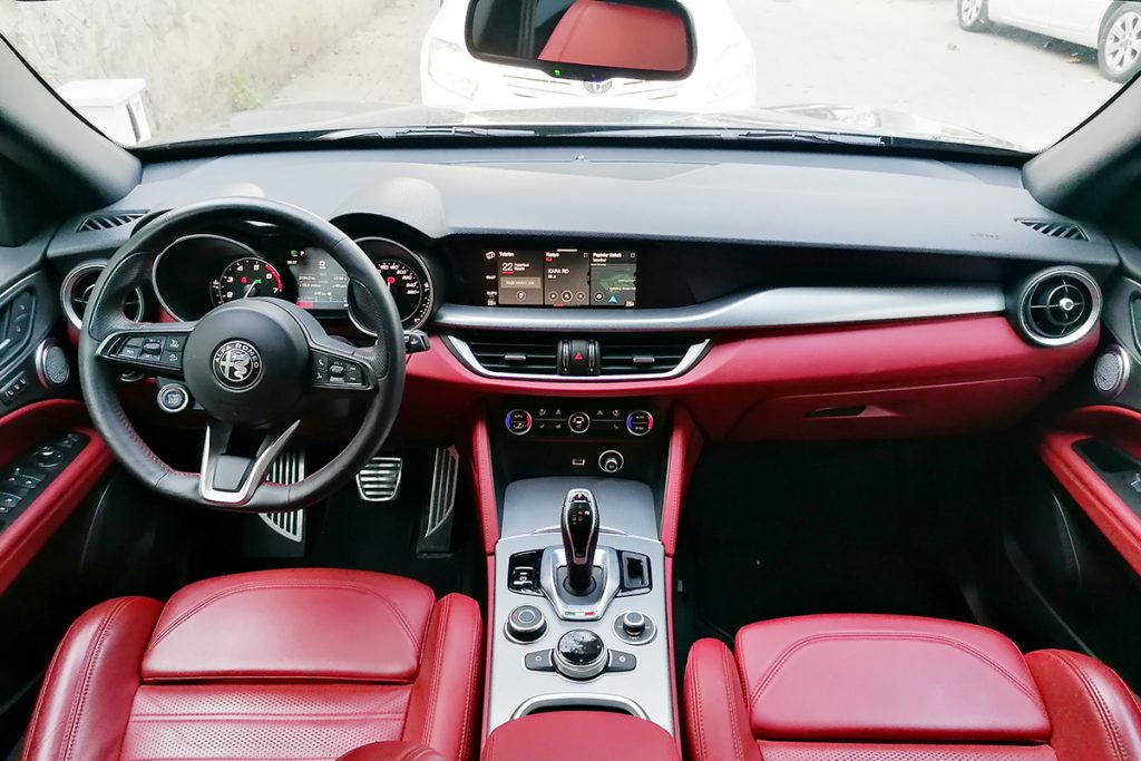 ALFA ROMEO STELVIO 2.0 280 HP VELOCE AWD_3