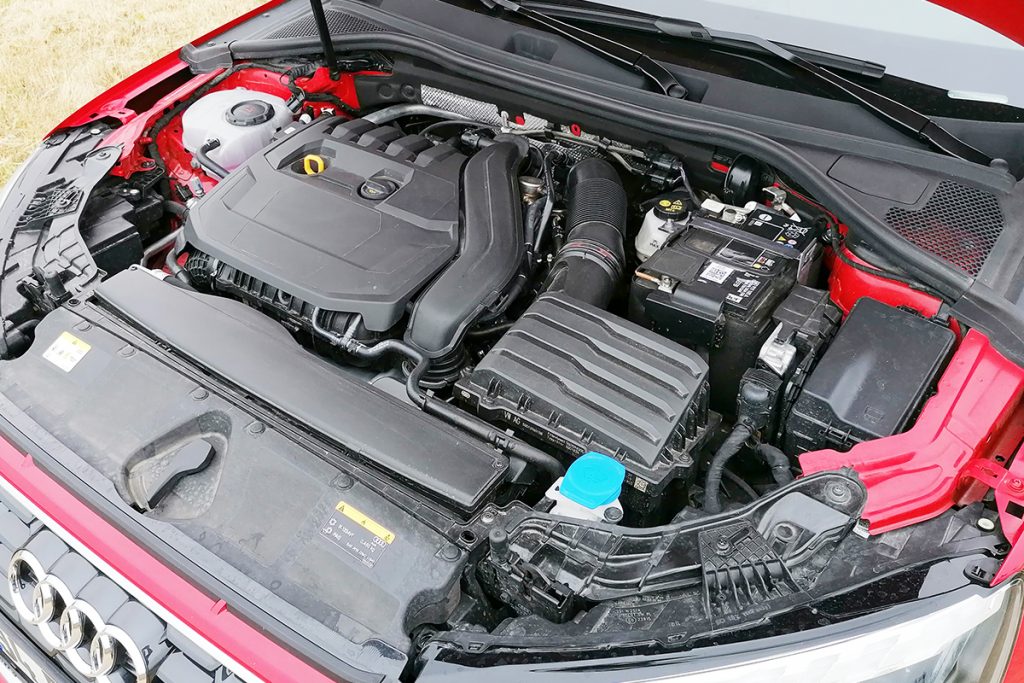 AUDI A3 SEDAN 35 TFSI 150 HP S-LINE S-TRONIC_4