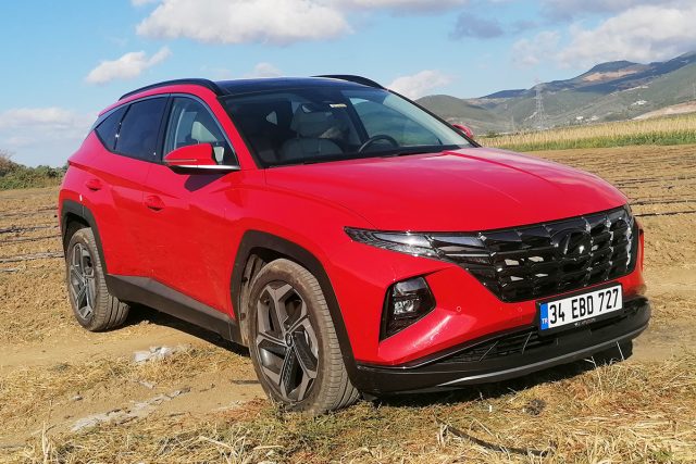 HYUNDAI TUCSON 1.6 CRDi 4X4 HTRAC 7DCT