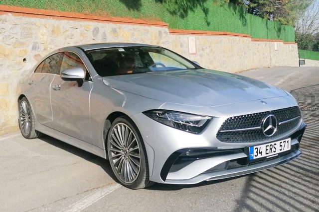 MERCEDES-BENZ CLS 300 d 4MATIC FL AMG
