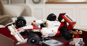 McLaren MP44 Lego