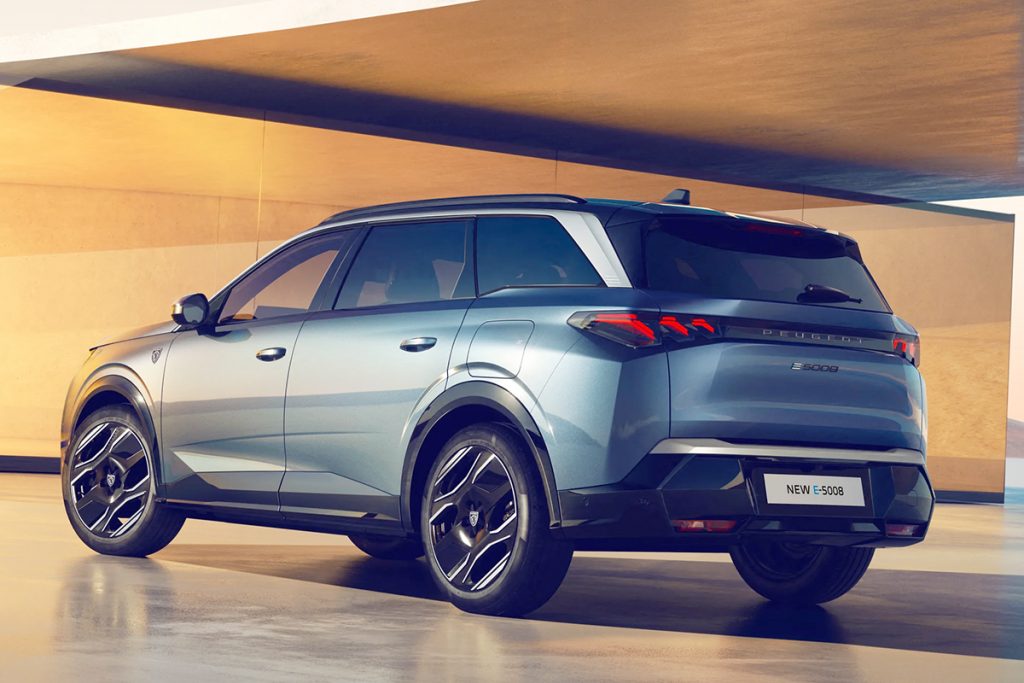 Yeni Peugeot E-5008_2