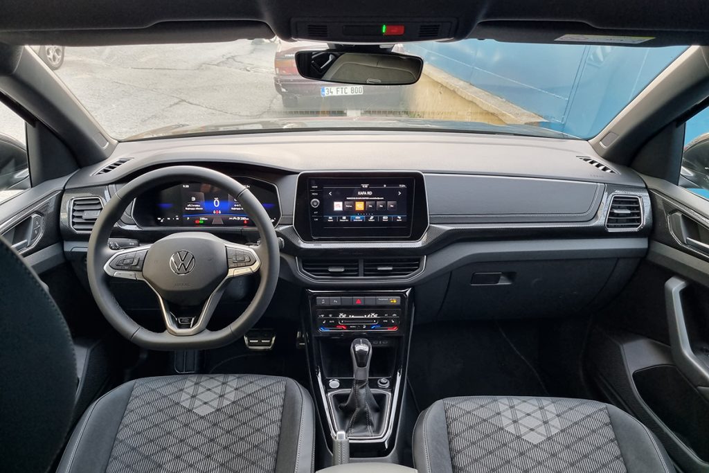 Volksvagen T-Cross 1.0 TSI 115 PS R-Line_3