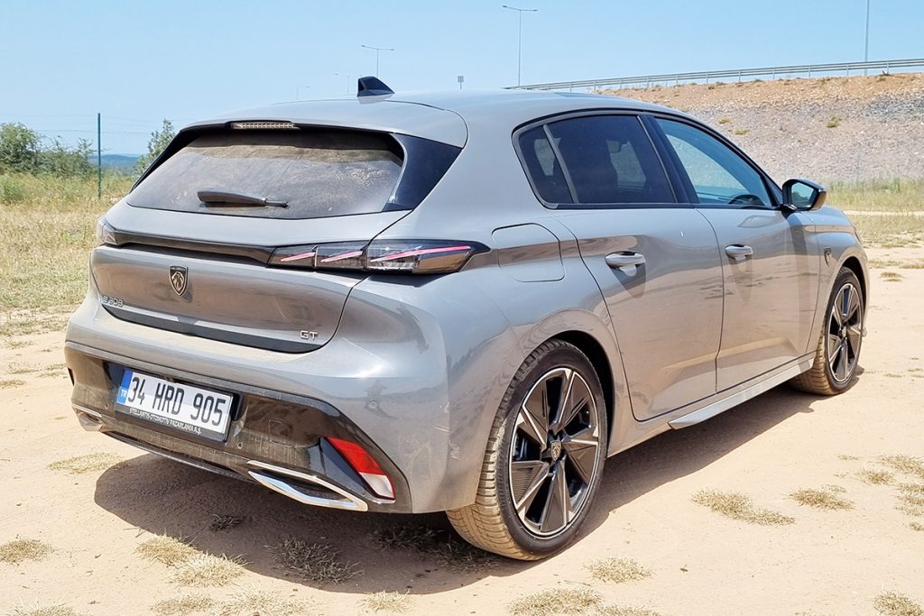 Peugeot E-308 GT_2