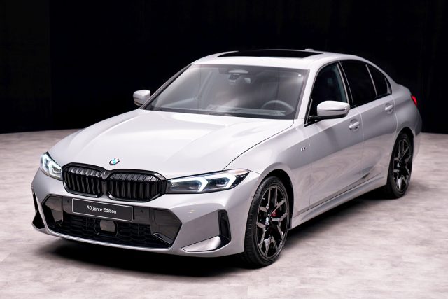 BMW 320i Sedan 50 Jahre Edition