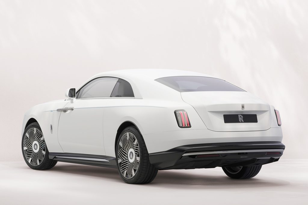 Spectre Inspired by Primavera_2