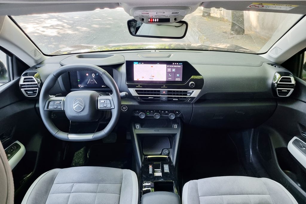 Citroen C4 X 1.2 PureTech 130 HP_3