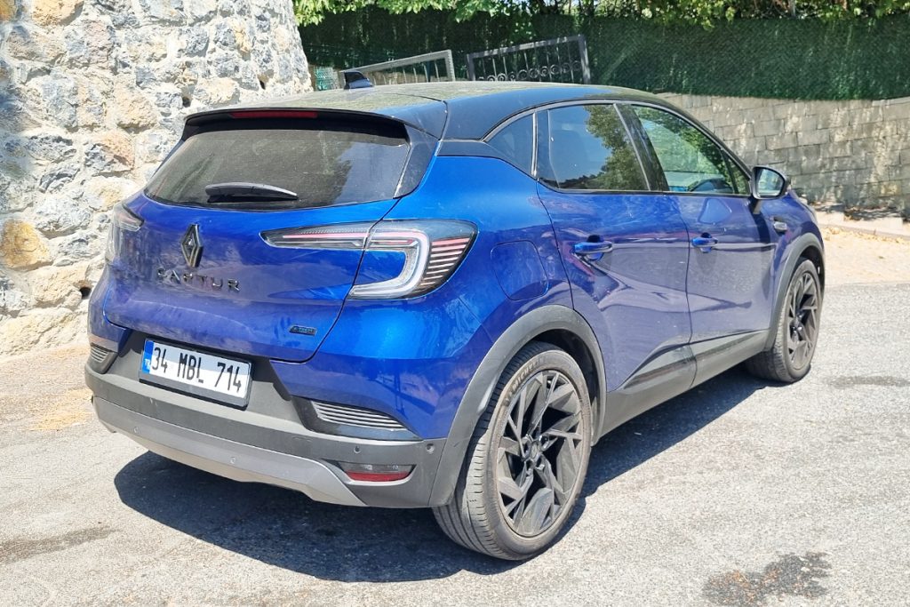 Renault Captur 1.6 E-Tech Full Hybrid_2