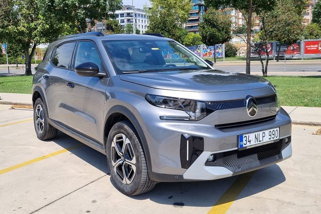 Citreon C3 Aircross Hybrid 145
