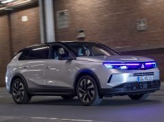 Opel, Otonom Araçlarda Yapay Zeka Destekli Aydınlatma İletişim Sistemini Sergiledi… Opel Otonom Aydınlatma Sistemi