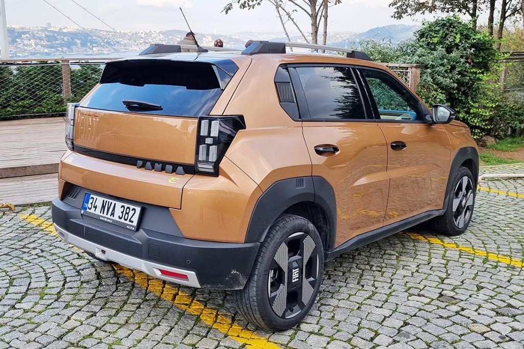 Fiat Grande Panda BEV 44 kWh_2