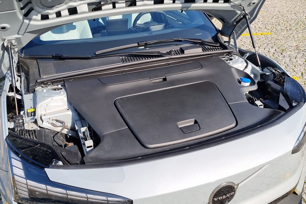 Volvo EX30 Elektrik_4