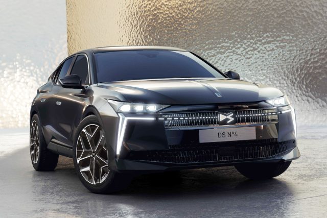 Yeni DS N°4