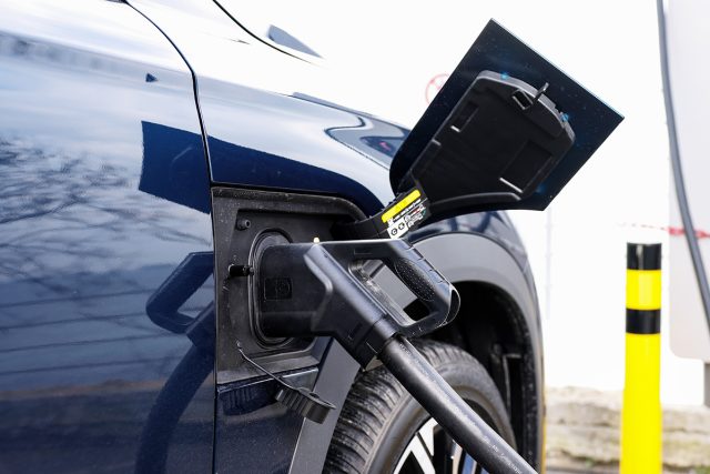 Elektrikli Araç Şarj İstasyonu