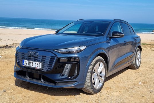 Audi Q6 SUV e-tron Quattro