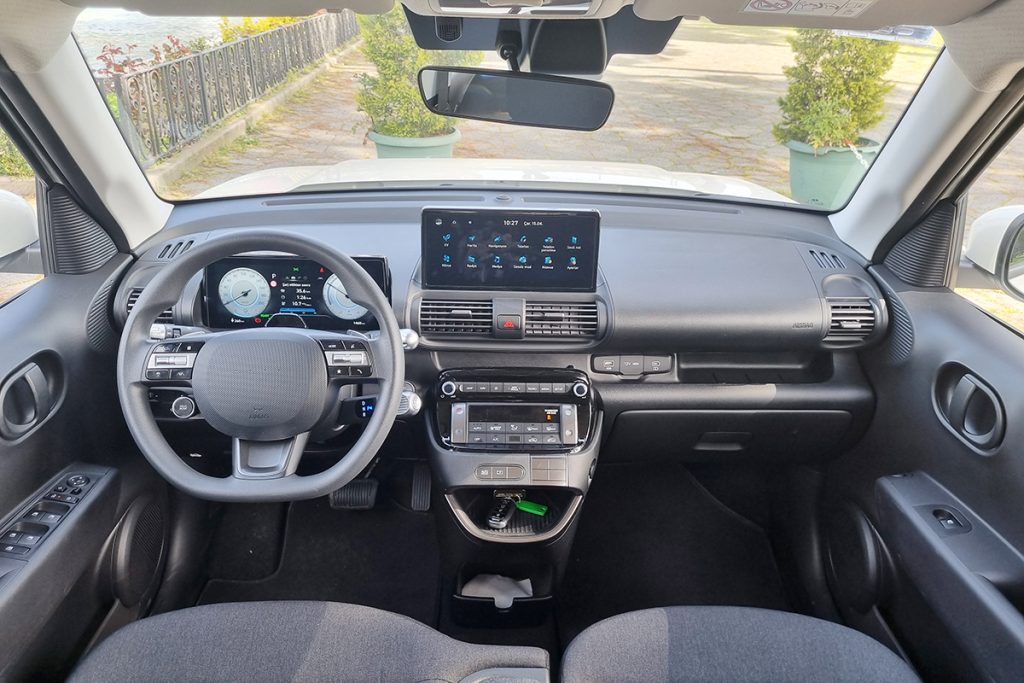 Hyundai Inster Dynamic 71.1 kW_3