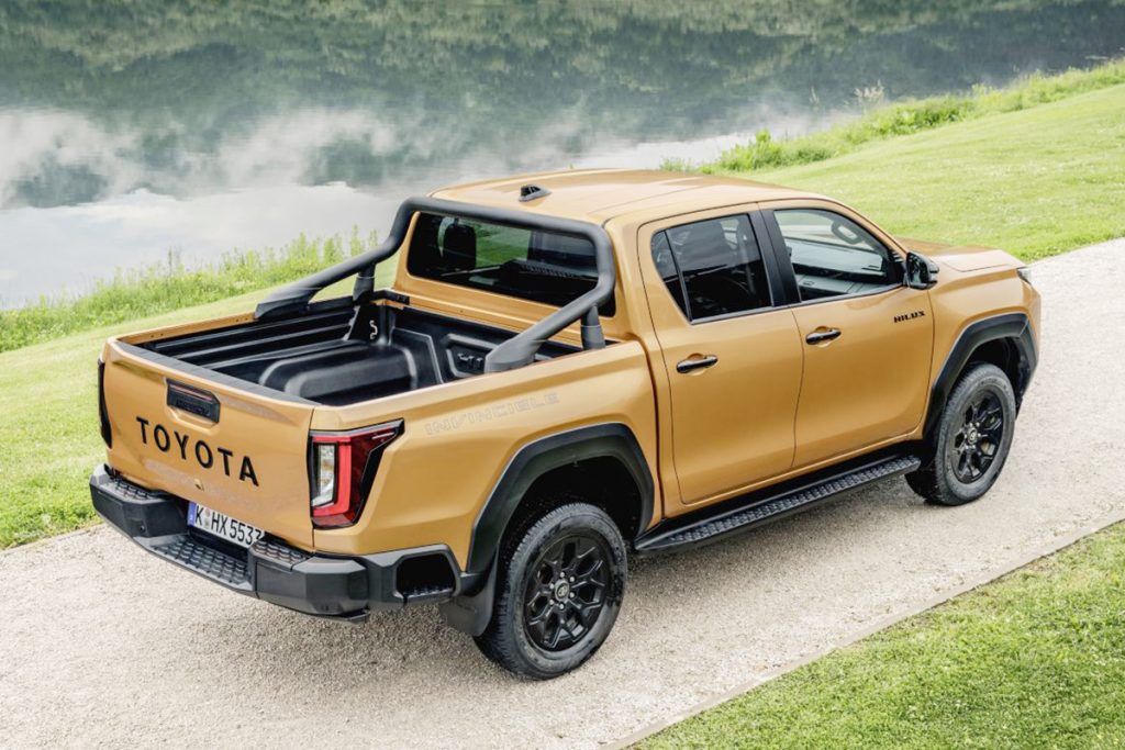 Toyota Hilux Hybrid 48V_2