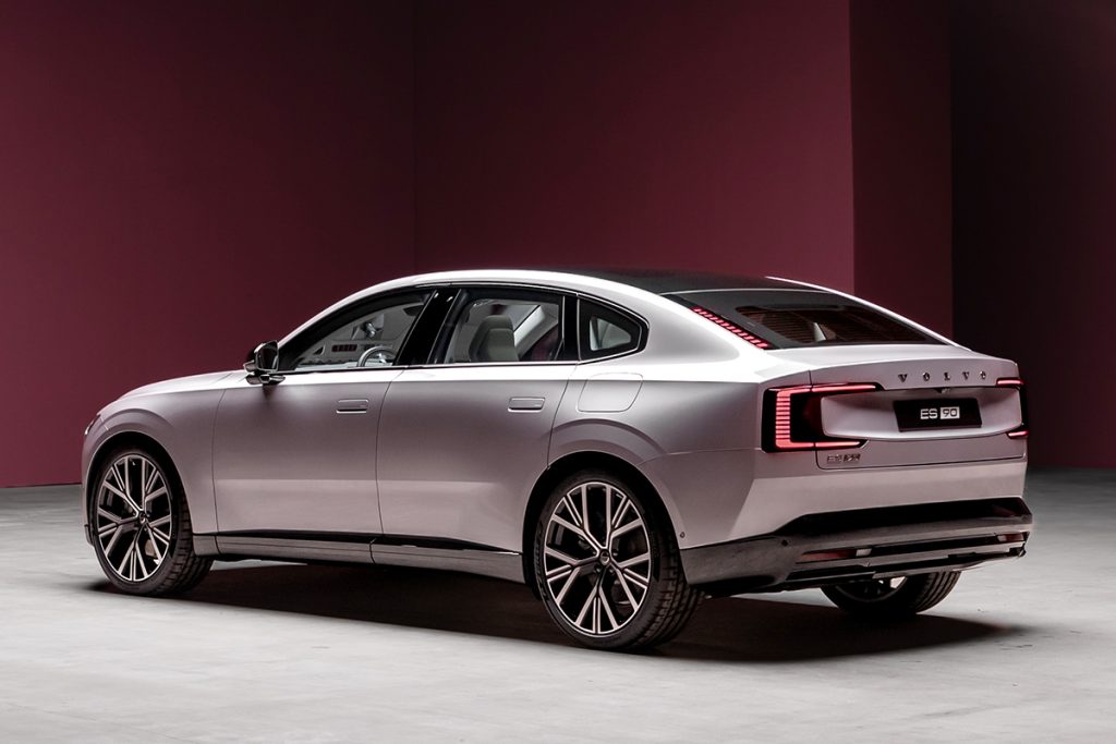 Volvo ES90_2