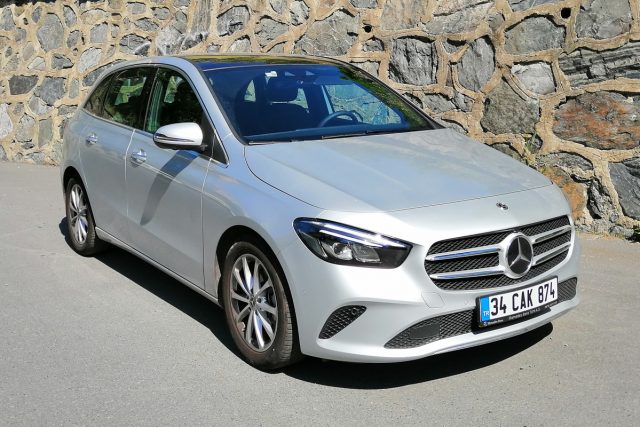Mercedes-Benz B 180 d
