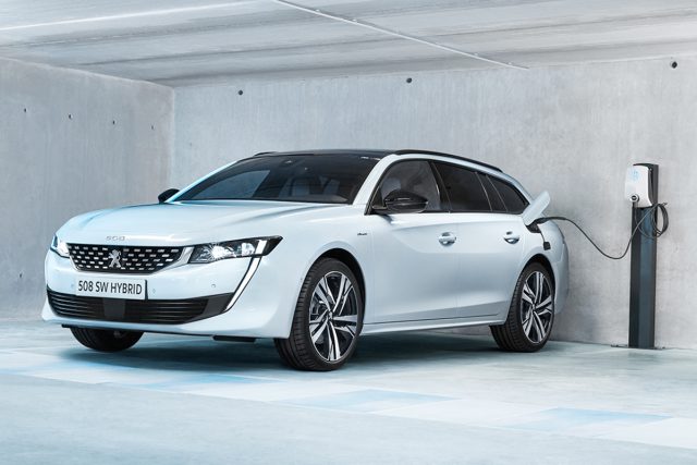 PEUGEOT_508 PHEV_SW_1