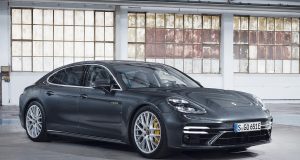 Porsche Panamera Turbo S E-Hybrid Executive