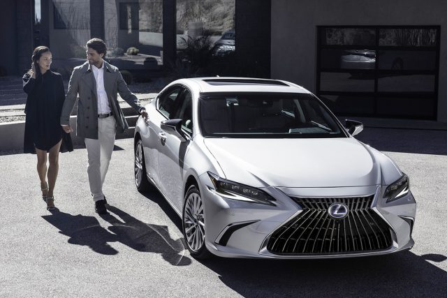 Lexus Deneyim Danışmanı