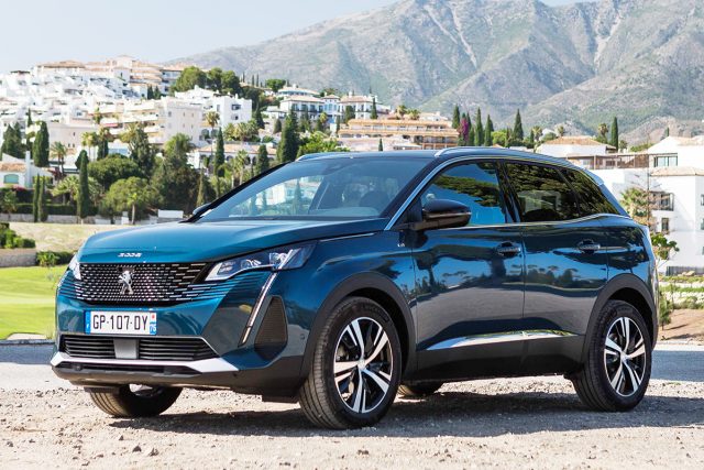 PEUGEOT 3008 HYBRID