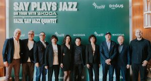 Say Plays Jazz