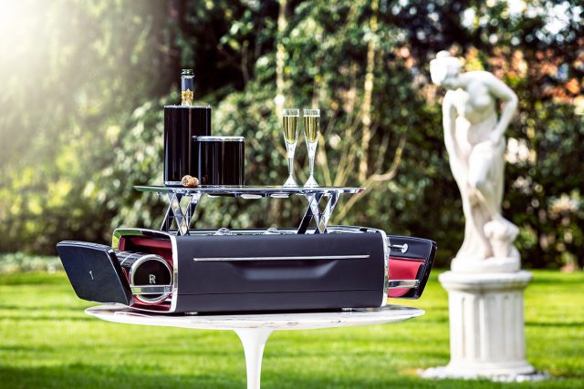 Champagne Chest Champagne Chest