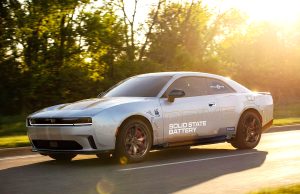 Stellantis ve Factorial’dan Katı Hâl Batarya Teknolojisinde Önemli Dönüm Noktası… Dodge Charger Daytona