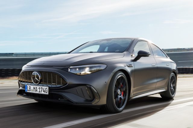Schneller, agilYeni Mercedes-AMG CLA 45 4MATIC+er – und noch mehr Fahrspaß: Der neue Mercedes-AMG CLA 45 4MATIC+Faster, more agile – and even more fun to drive: The new Mercedes-AMG CLA 45 4MATIC+ Yeni Mercedes-AMG CLA 45 4MATIC+
